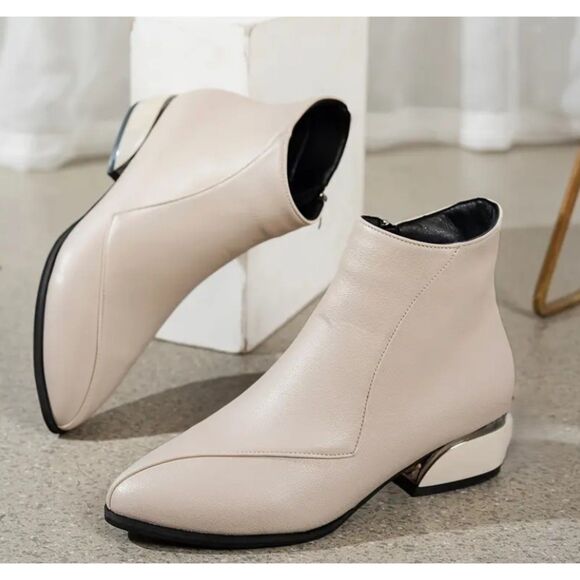 Elegant Beige Ankle Boots for Women / Size 9 / Ankle Booties / NWOT - Picture 3 of 7